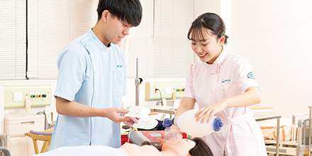 看護師になるバナー:TOPリンク画像
